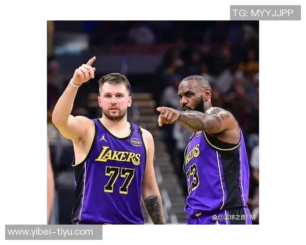 东契奇与詹姆斯联手助力混合双打进攻升级老詹迎来职业生涯最轻松赛季 东契奇与詹姆斯联手助力混合双打进攻升级老詹迎来职业生涯最轻松赛季