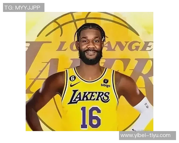 艾顿加盟湖人后将如何影响球队表现布克表示期待未来发展 艾顿加盟湖人后将如何影响球队表现布克表示期待未来发展