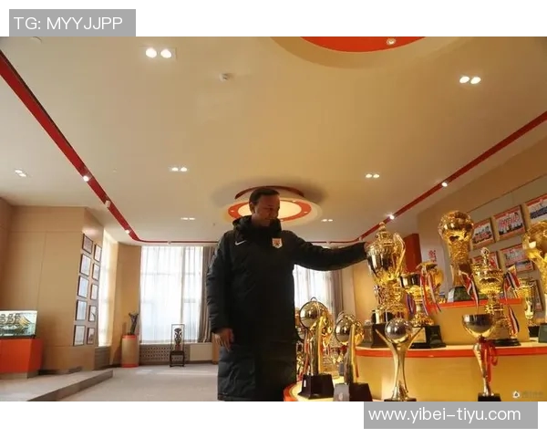 泰山功勋外援巴力斯塔重温旧梦在表演赛中闪耀破门展现默契 泰山功勋外援巴力斯塔重温旧梦在表演赛中闪耀破门展现默契