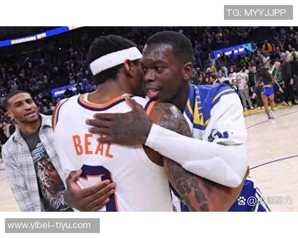 裁判报告揭示布克与詹姆斯接触细节影响比赛判罚的关键时刻 裁判报告揭示布克与詹姆斯接触细节影响比赛判罚的关键时刻